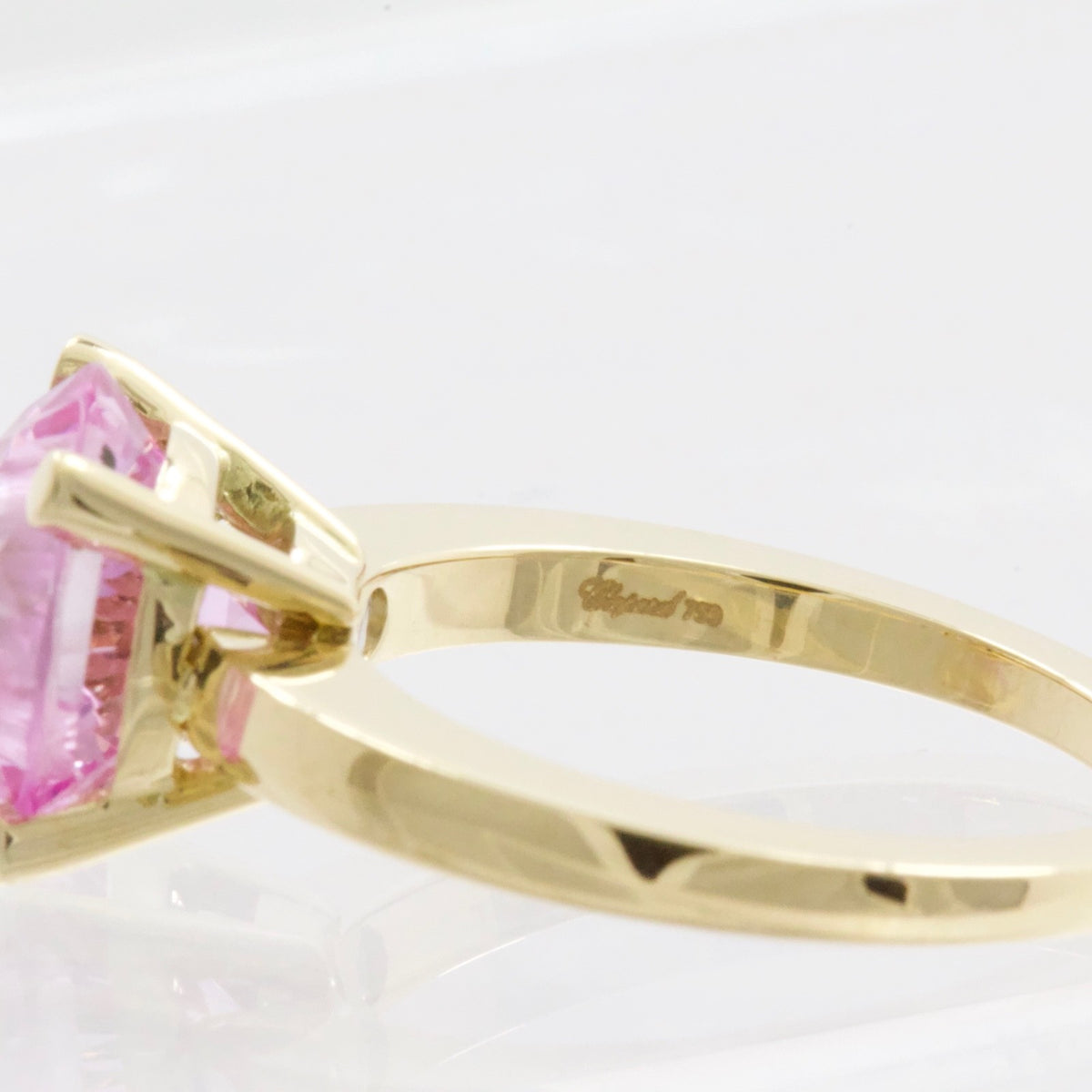 Chopard So Happy Happy Diamond Ring 18K Yellow Gold Pink Lucite Size 53 or 6.25