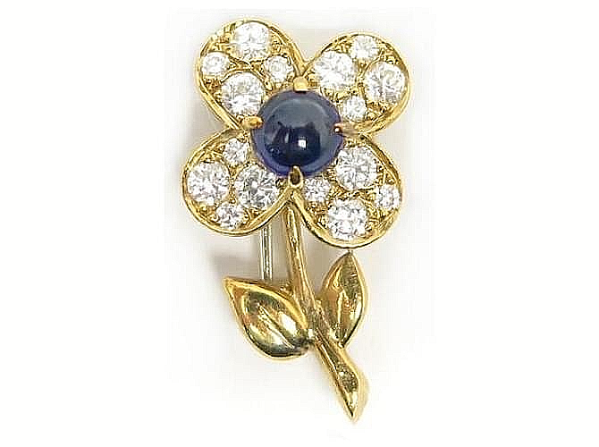 Vintage Van Cleef & Arpels 18K Gold Diamond Sapphire Flower Brooch Pin 1960s VCA