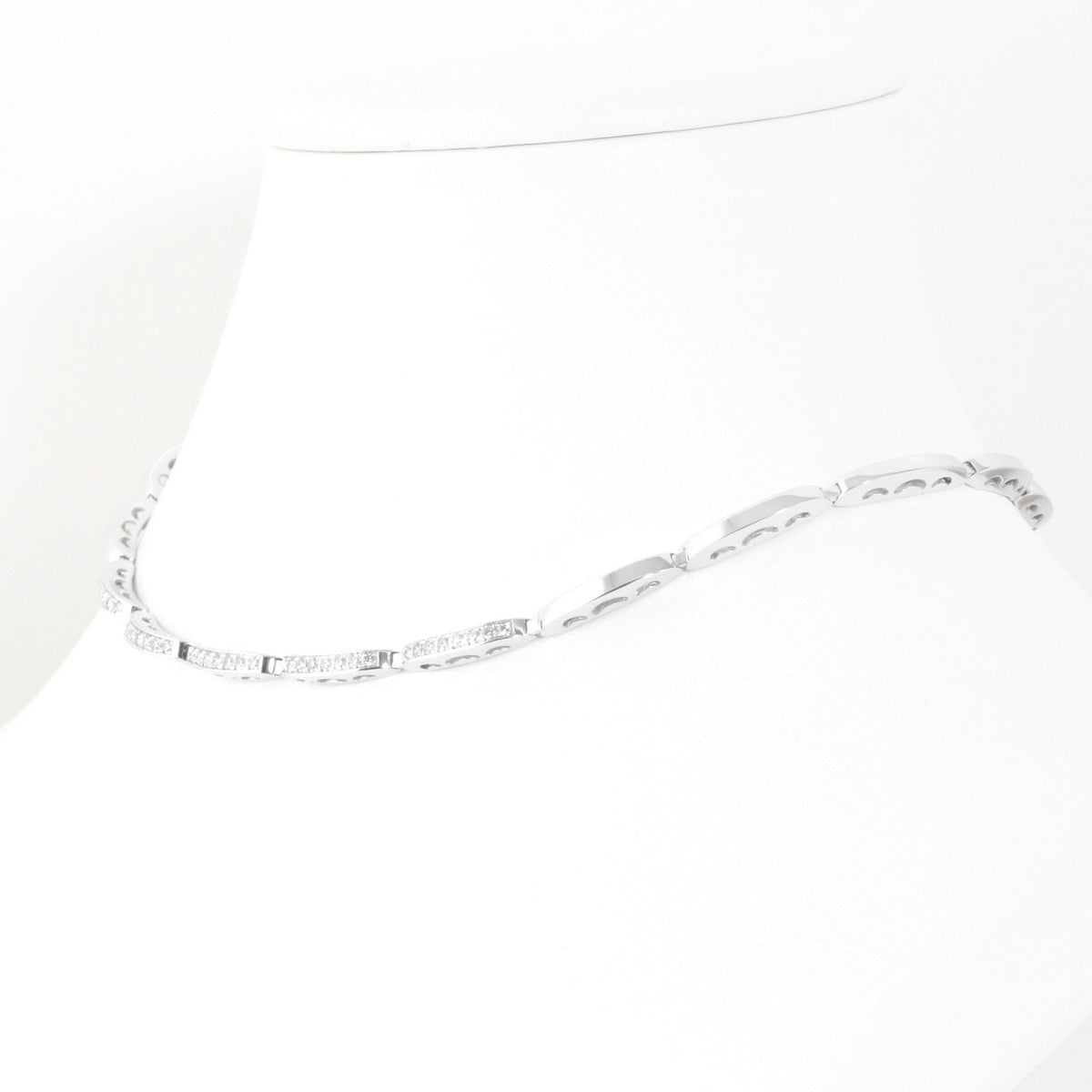 Chopard 18K White Gold Diamond Link Collar Necklace 1.07ct COA 40cm Ref 814393