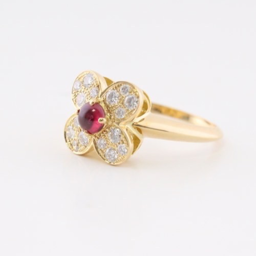 Van Cleef & Arpels Ruby Diamond Flower Ring 18K Yellow Gold VCA Trefle Size 6.75