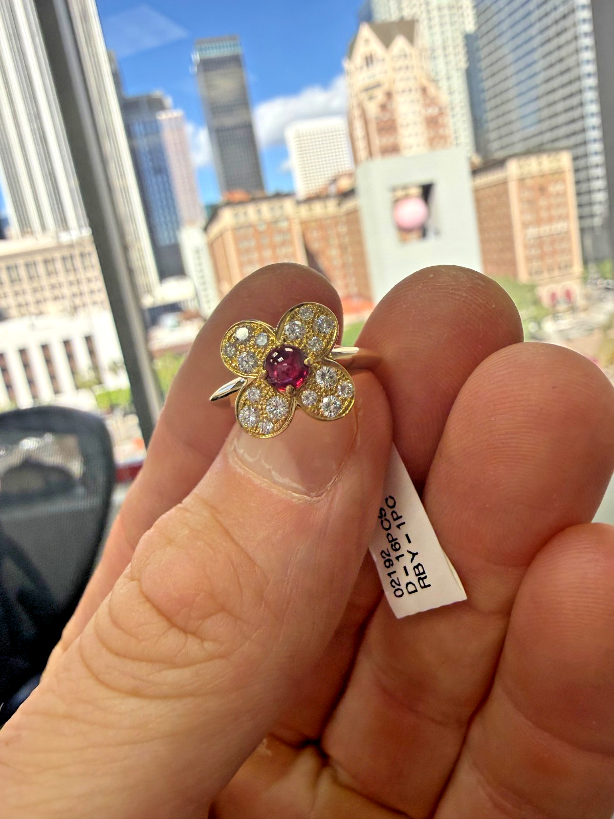 Van Cleef & Arpels Ruby Diamond Flower Ring 18K Yellow Gold VCA Trefle Size 6.75