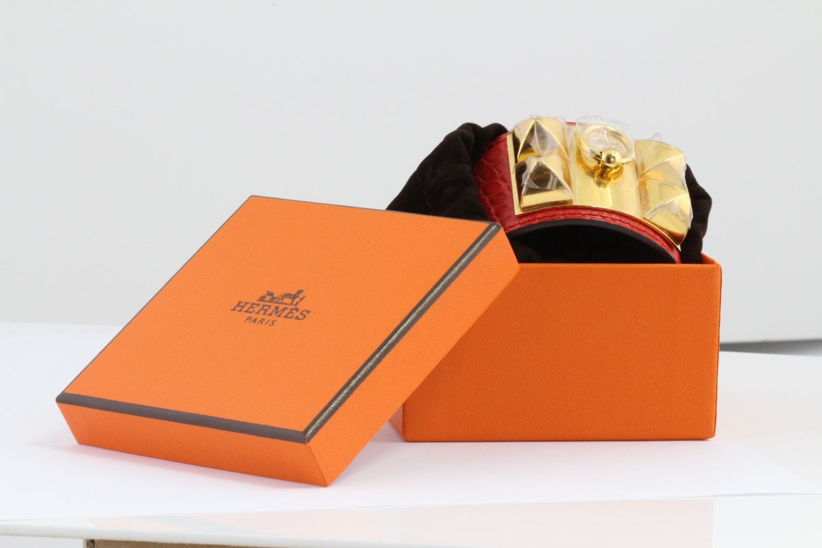 Hermès CDC Collier de Chien Geranium Matte Alligator Gold HW Size S 2010 Box