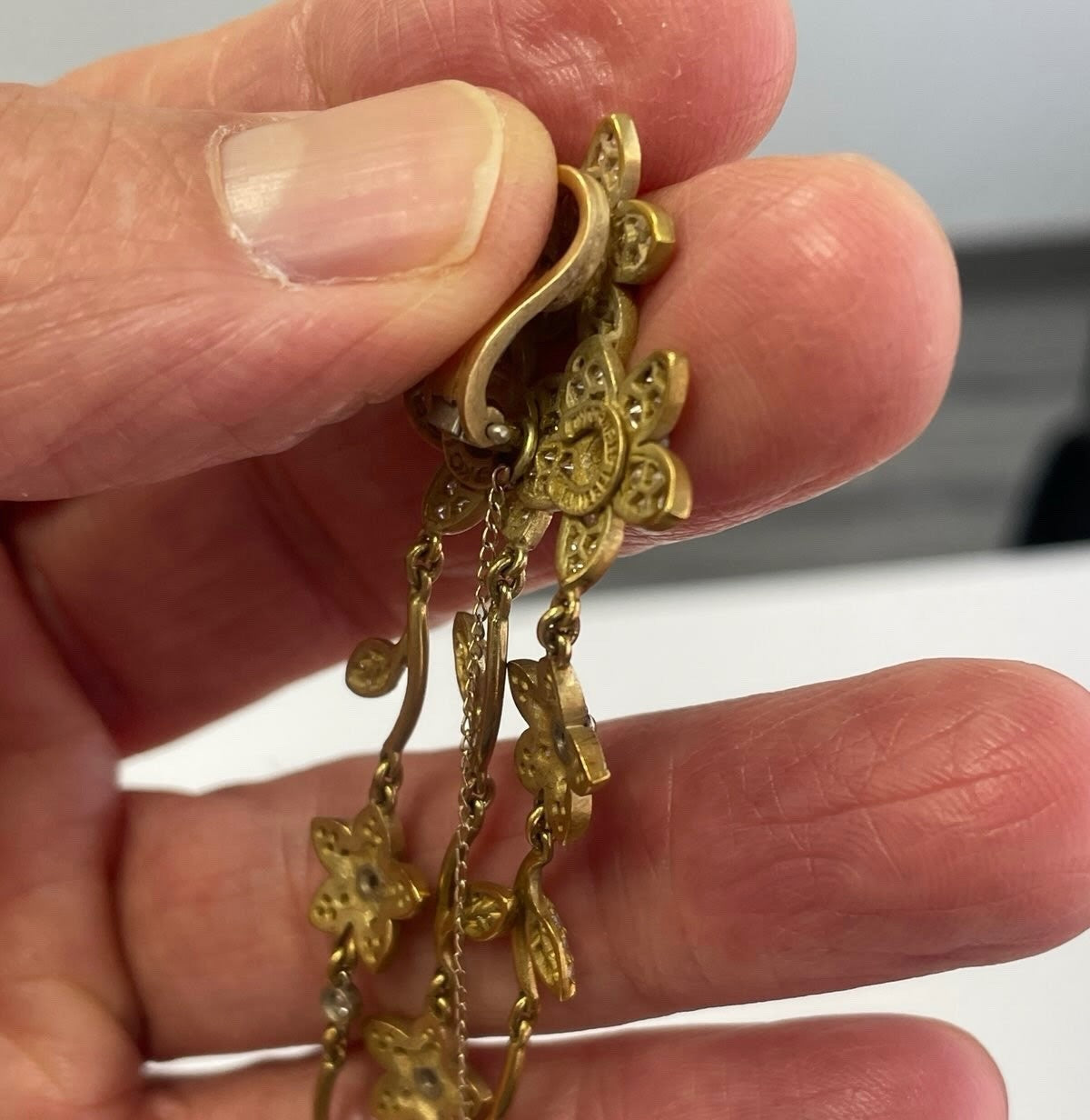 Kieselstein-Cord 18K Green Gold Diamond Floral Dangle Earrings 3CT 35.8g