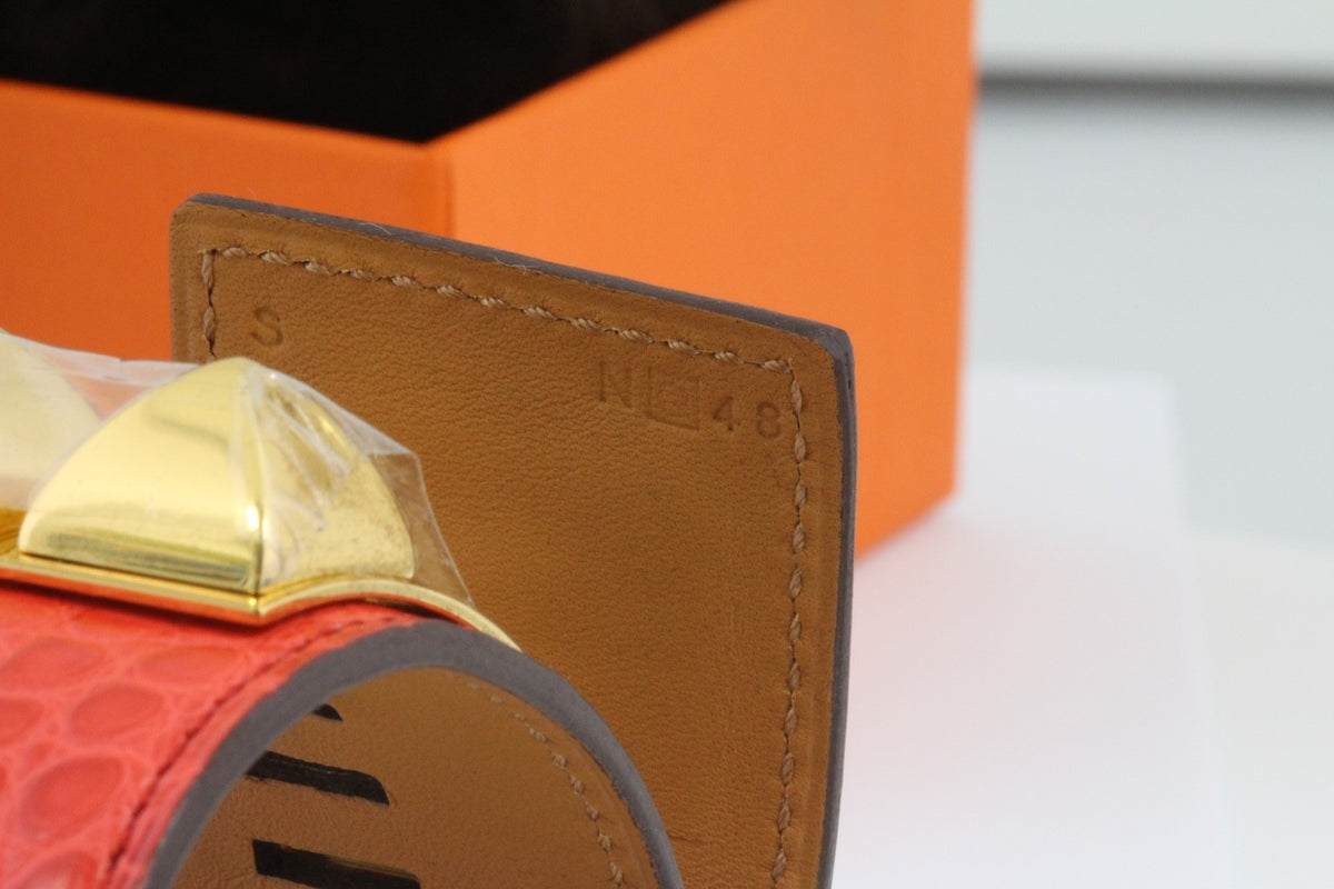 Hermès CDC Collier de Chien Geranium Matte Alligator Gold HW Size S 2010 Box