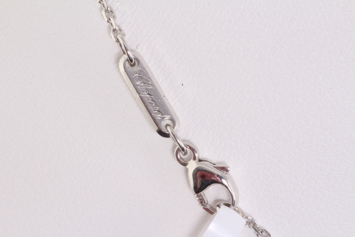 Chopard So Happy Diamond in Lucite Pendant (18K White Gold, chain+ certificate).