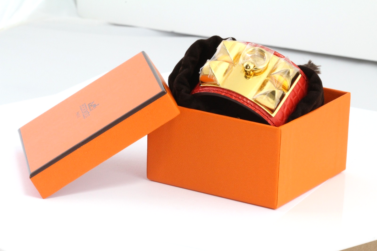 Hermès CDC Collier de Chien Geranium Matte Alligator Gold HW Size S 2010 Box