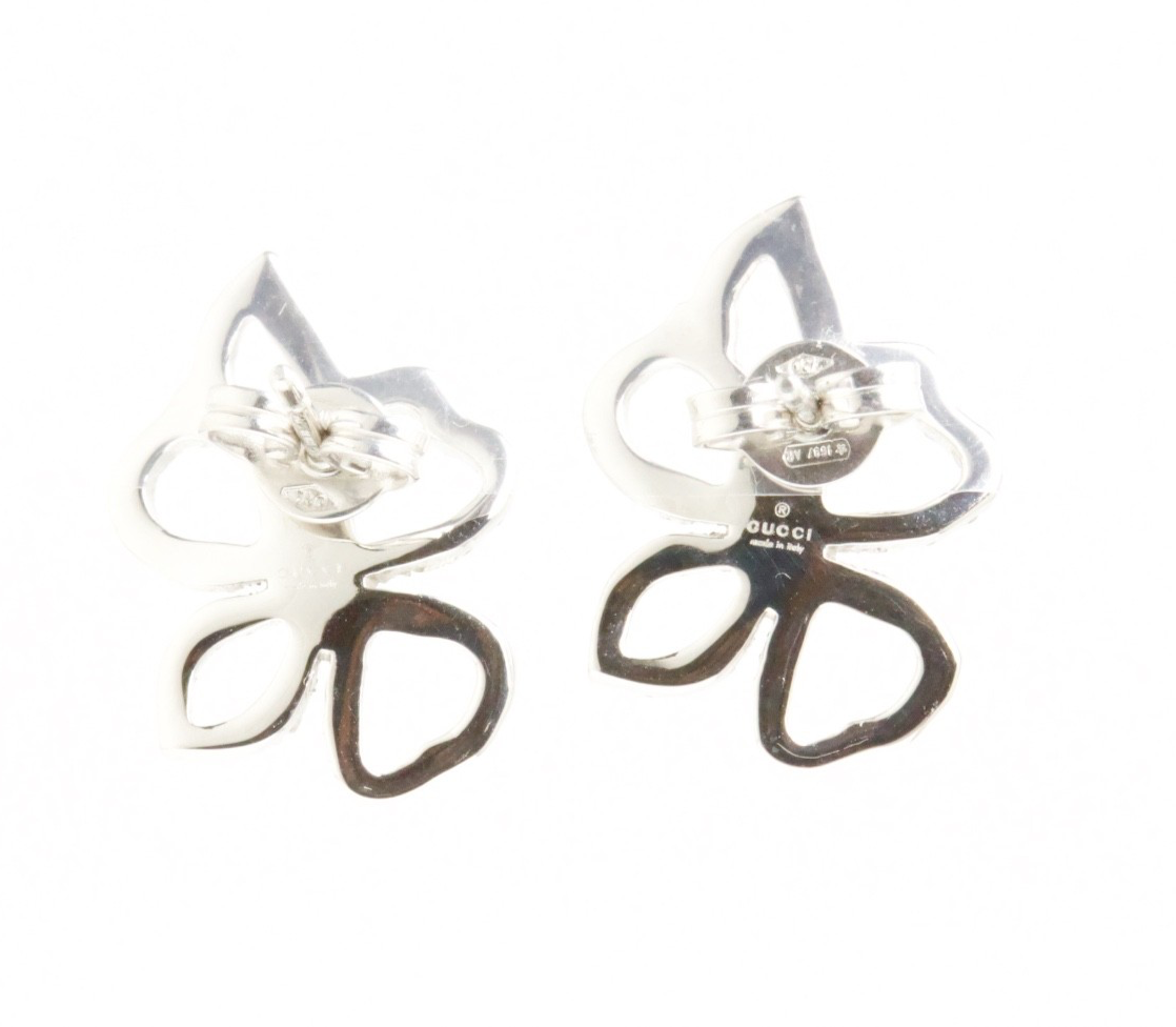 Gucci 18K White Gold Diamond Open Flower Clover Stud Earrings 0.30 CTW Italy
