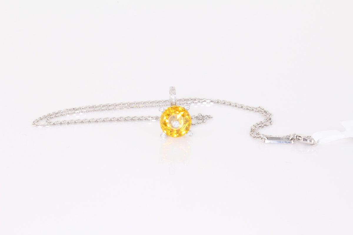Chopard So Happy Diamond in Lucite Pendant (18K White Gold, chain+ certificate).